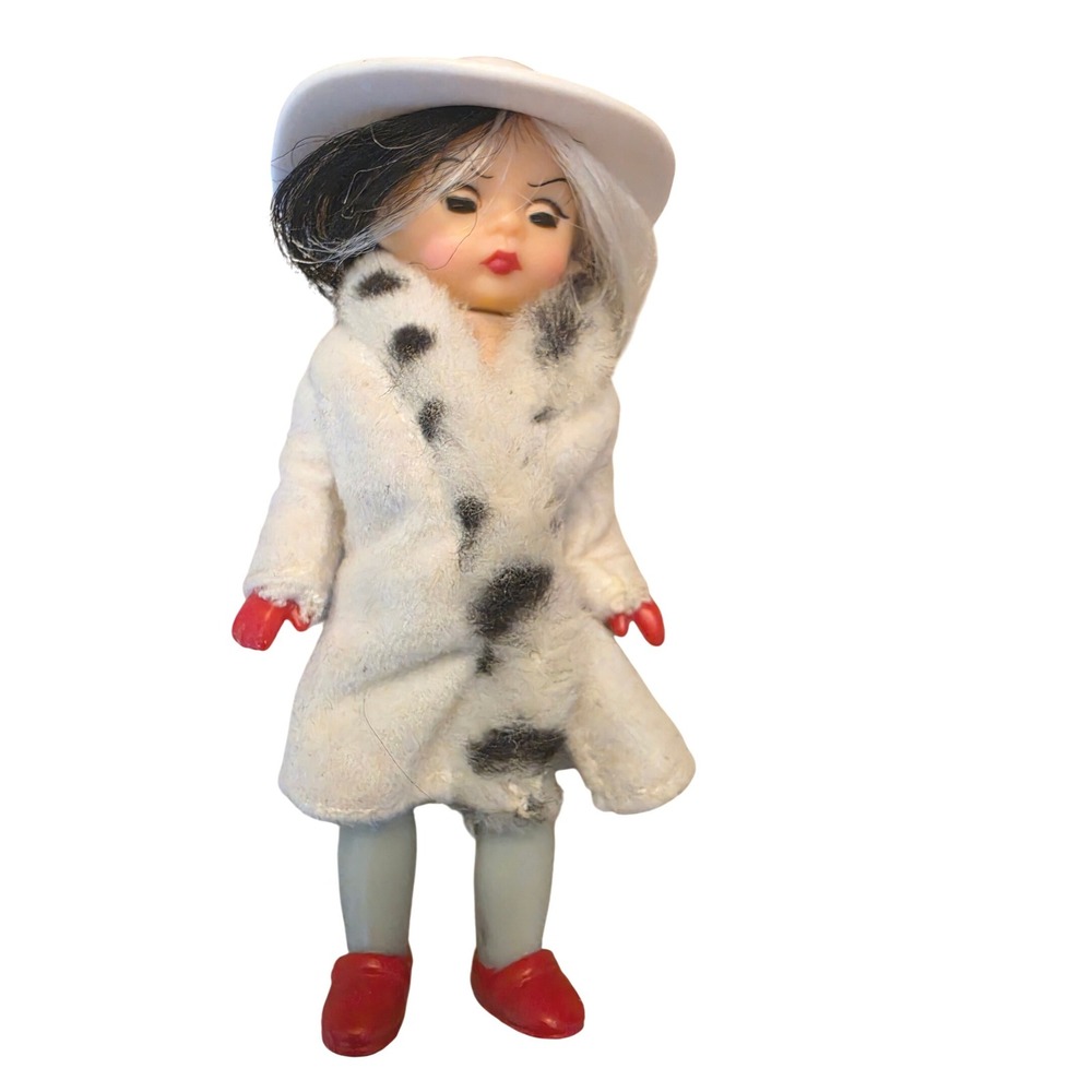 McDonalds Happy Meal Cruella DeVille 2004 Madame Alexander Doll 101 Dalmatians